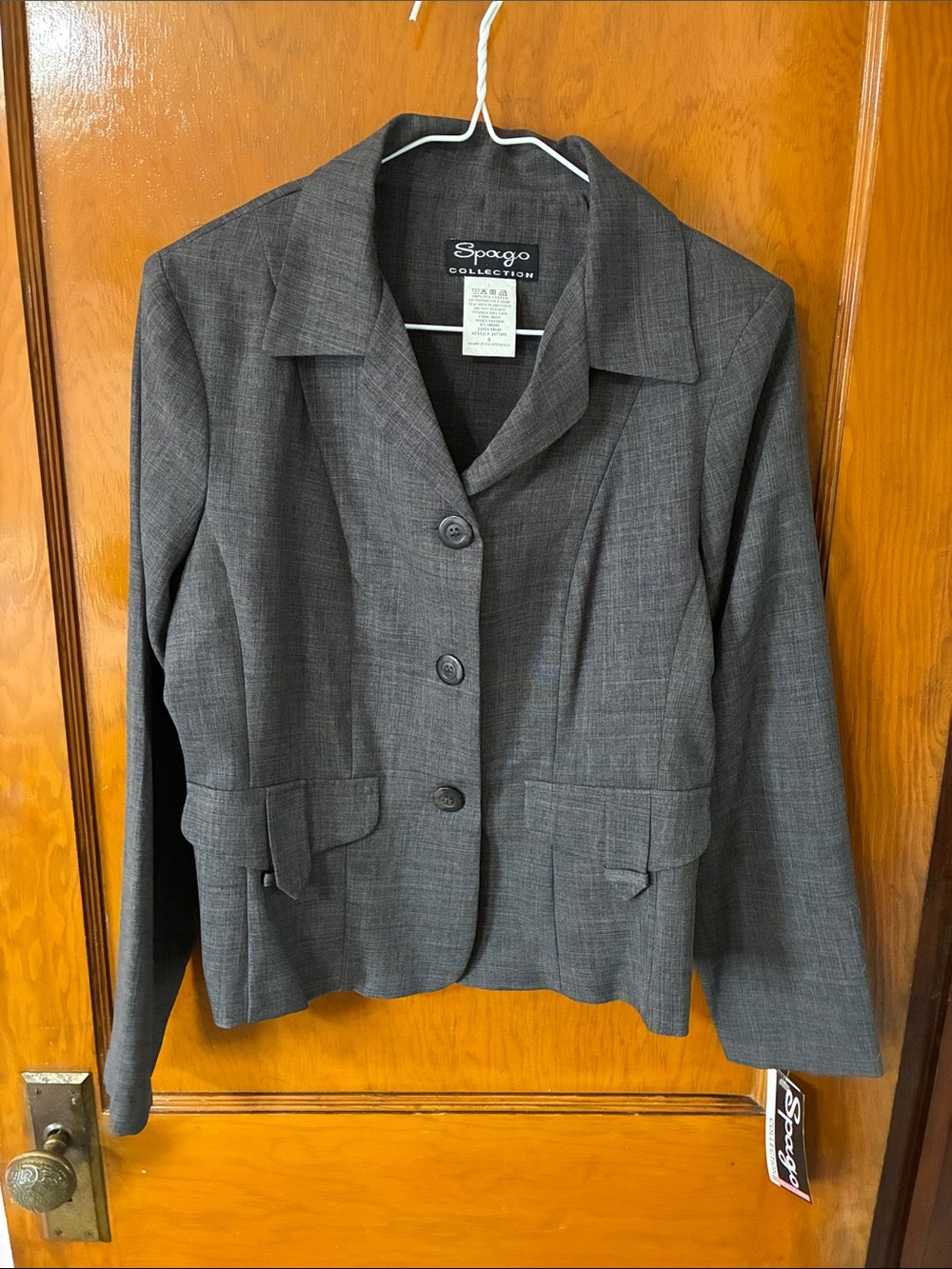 NWT Spago Brand Women's Gray Tailored Jacket
